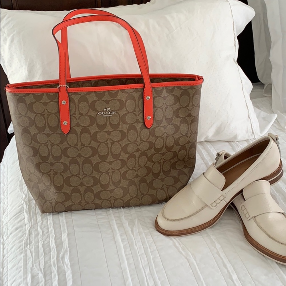 NWT Coach tote